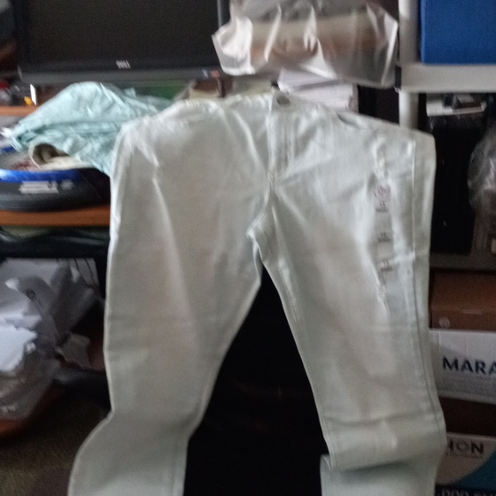 Brand New / Tags Girls Skinny Jeans size 13